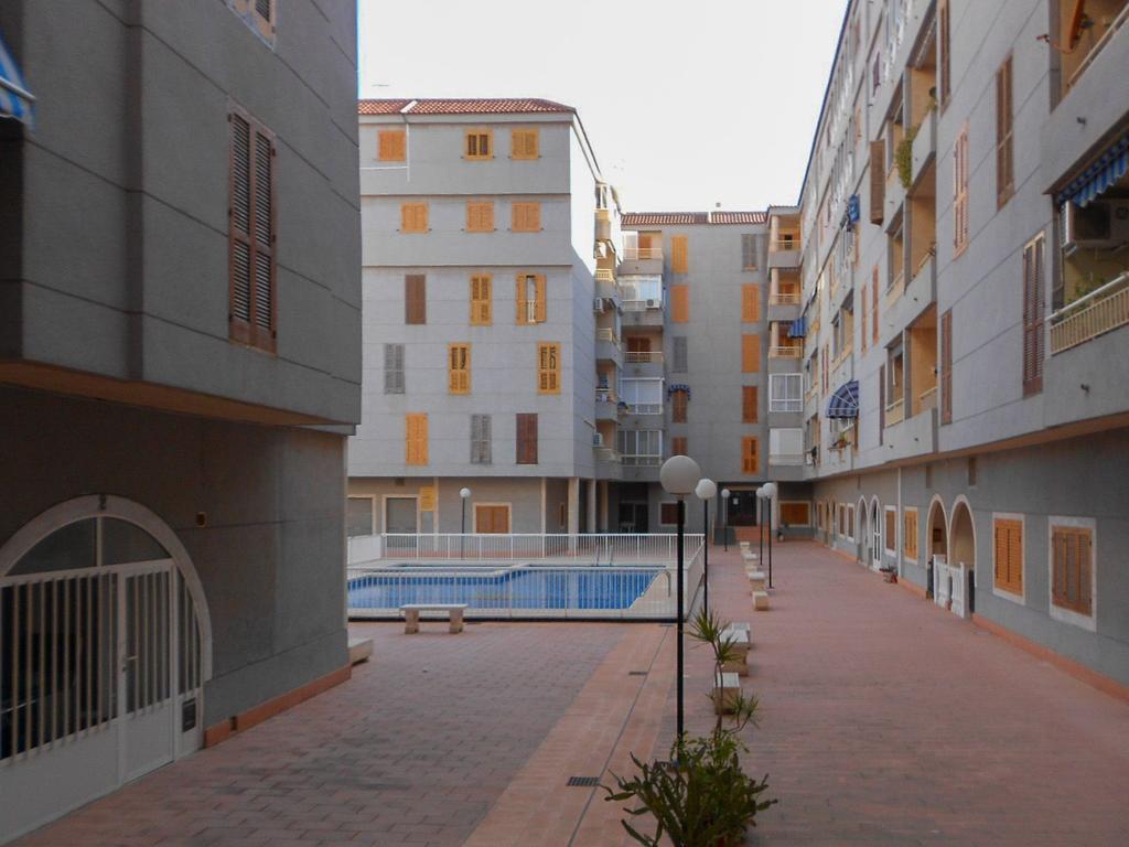Apartment Asequin Beach Torrevieja Phòng bức ảnh