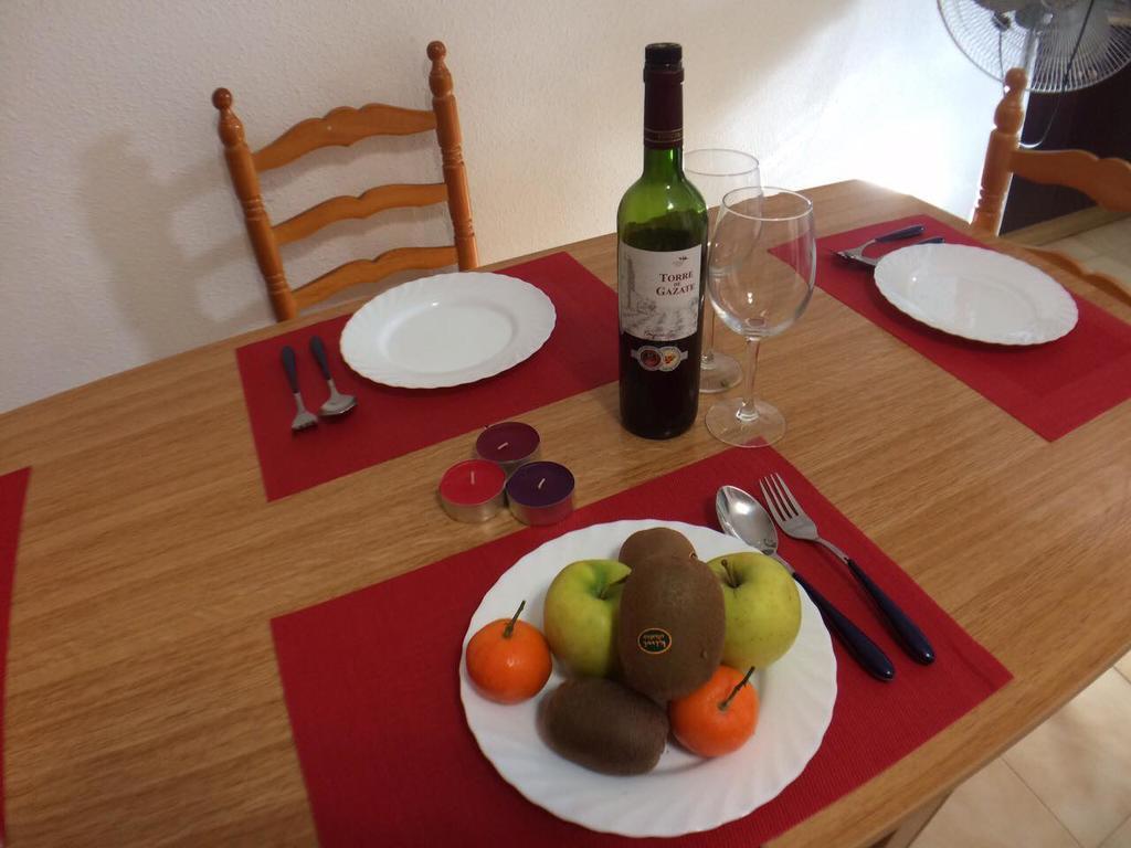 Apartment Asequin Beach Torrevieja Ngoại thất bức ảnh