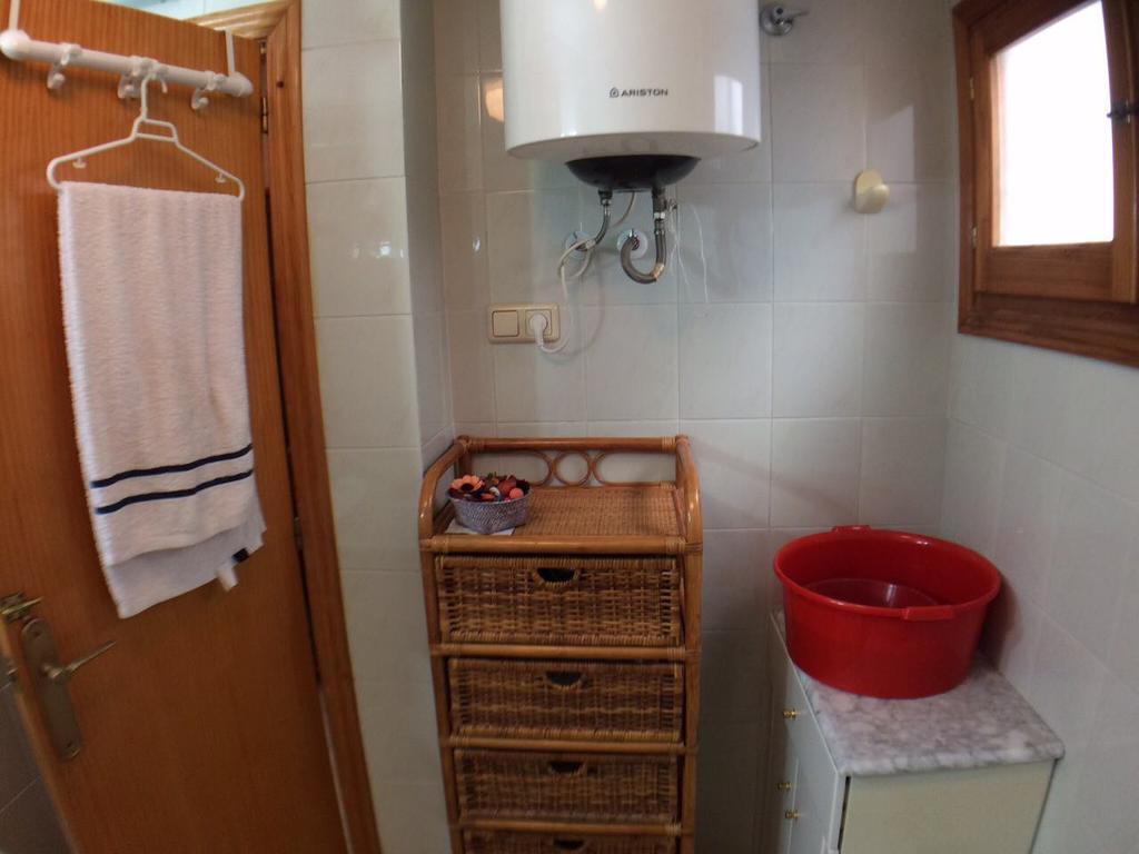 Apartment Asequin Beach Torrevieja Ngoại thất bức ảnh